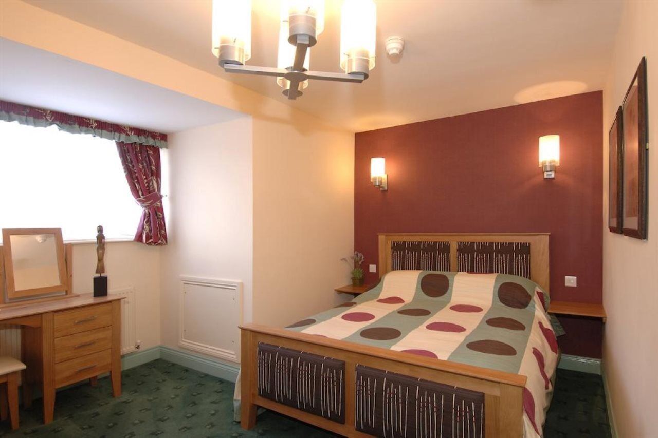 Newmarket Inn ลูอิส ภายนอก รูปภาพ